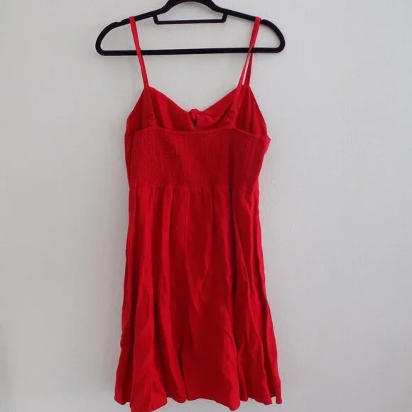 Old Navy Red Knot Front Fit and Flare Dress NWT - Picture 4 of 5